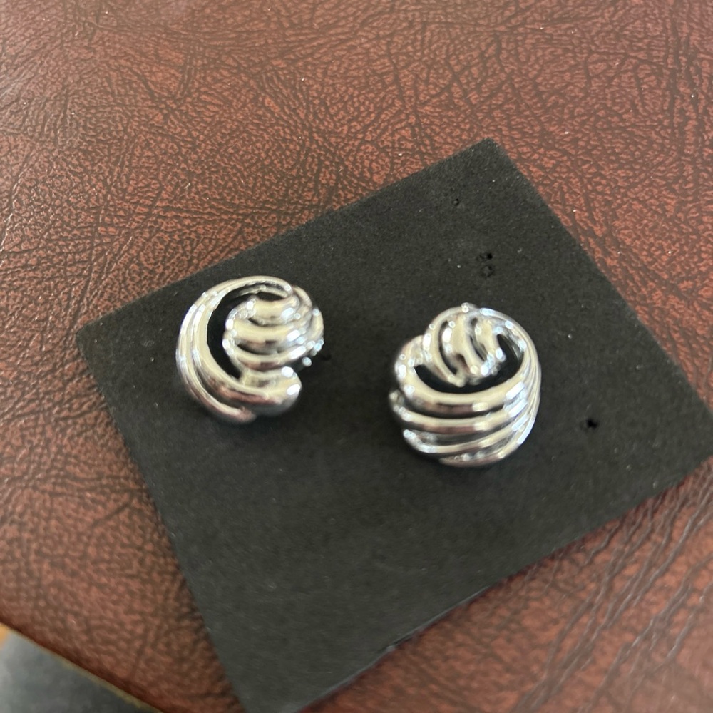 Polished Silver Knot Stud Earrings - Women Jewelry